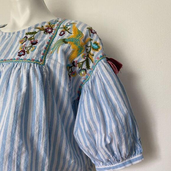 Boho Embroidered Ballon Sleeve Top - Picture 4 of 11